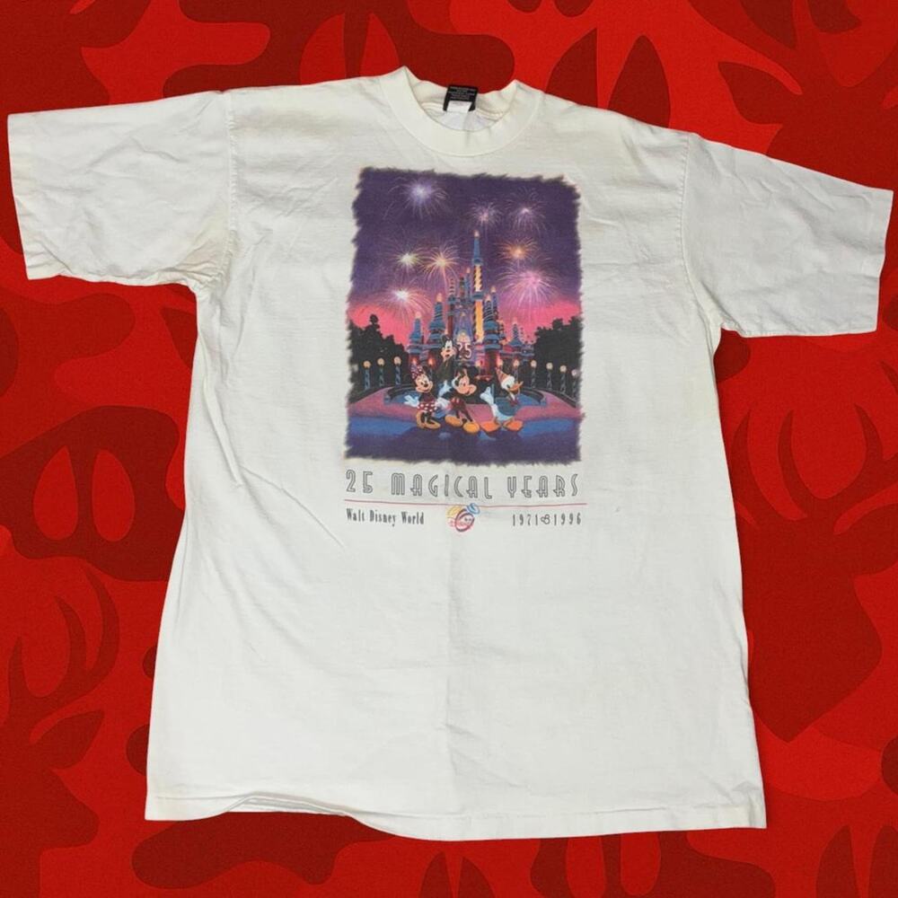 Vintage 1996 Walt Disney World 25th Anniversary T-Shirt Size: Men’s XL